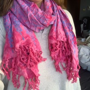 NWOT Fun bright colored scarf!
